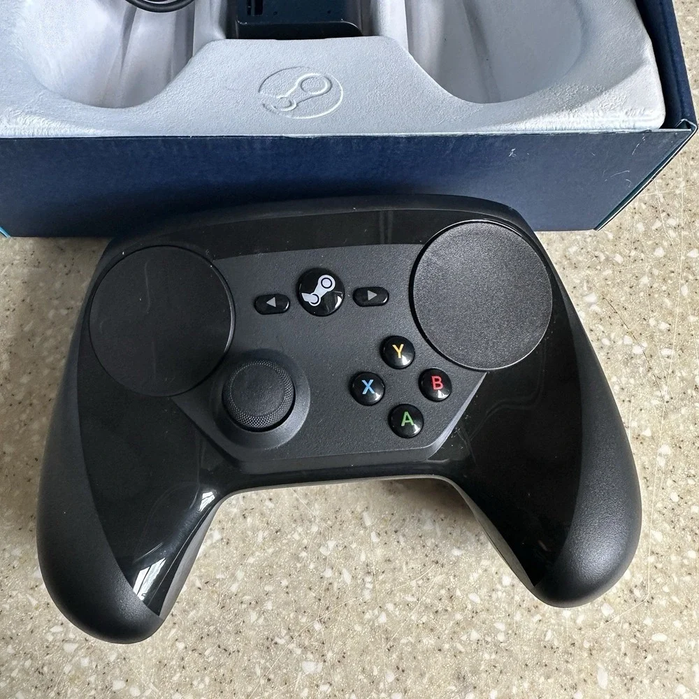 Steam Controller with Dongle Pre-owned Tested Working